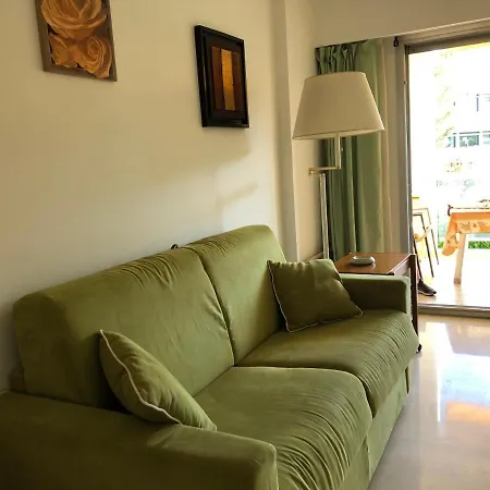 Lägenhet French Riviera Deluxe Near Airport Cagnes-sur-Mer