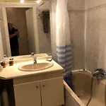 דירה French Riviera Deluxe Near Airport *