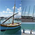 דירה French Riviera Deluxe Near Airport *